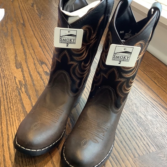Kids NWT Smokey Mountain Boots Brown Faux Leather Style Cowboy 1575C Size 2 - Picture 4 of 7
